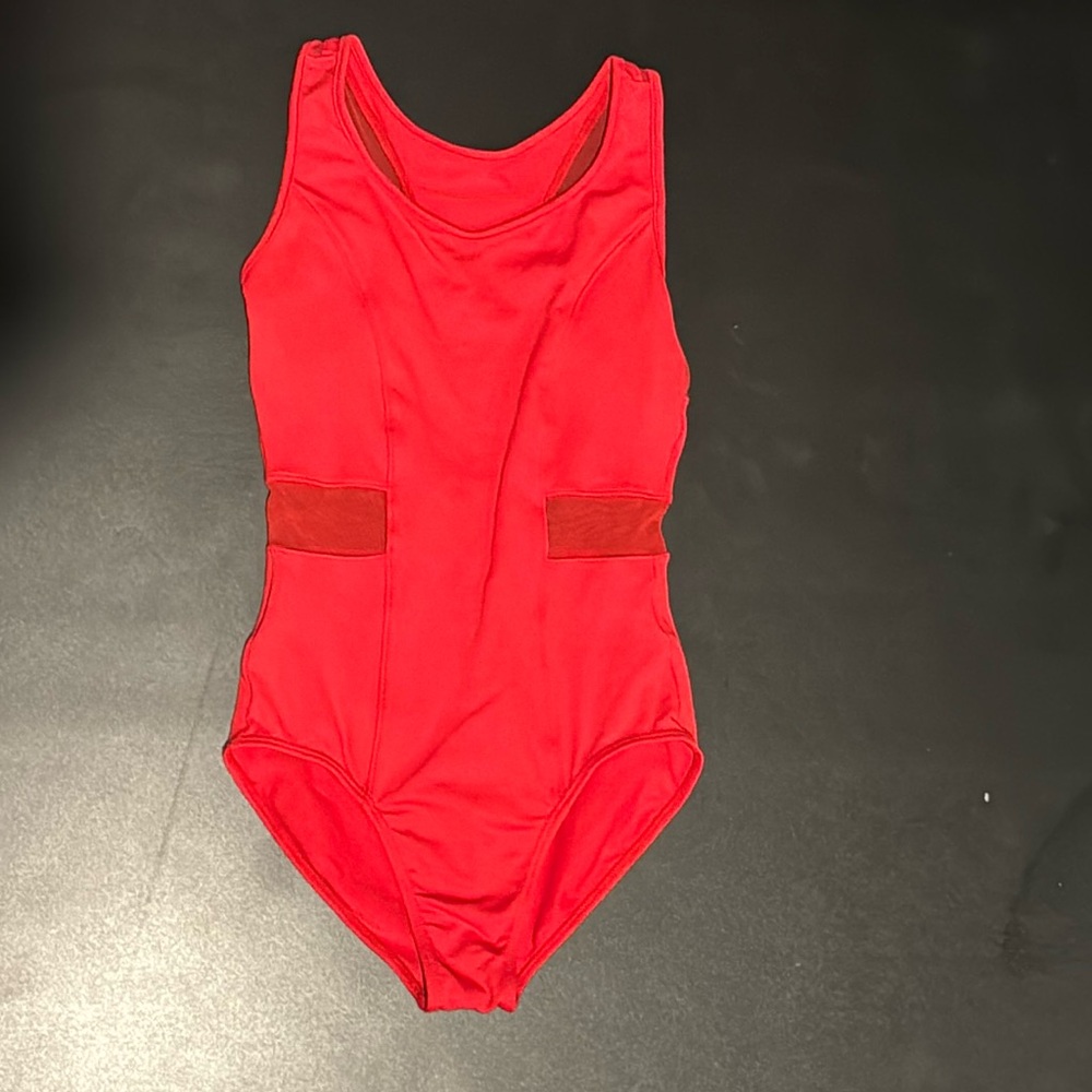 SoDanca red leotard size P